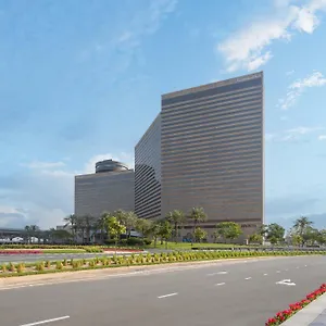 Hyatt Regency Galleria 4* דובאי